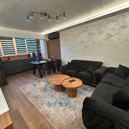 Seaview Lazur Apartment Burgas Exteriör bild