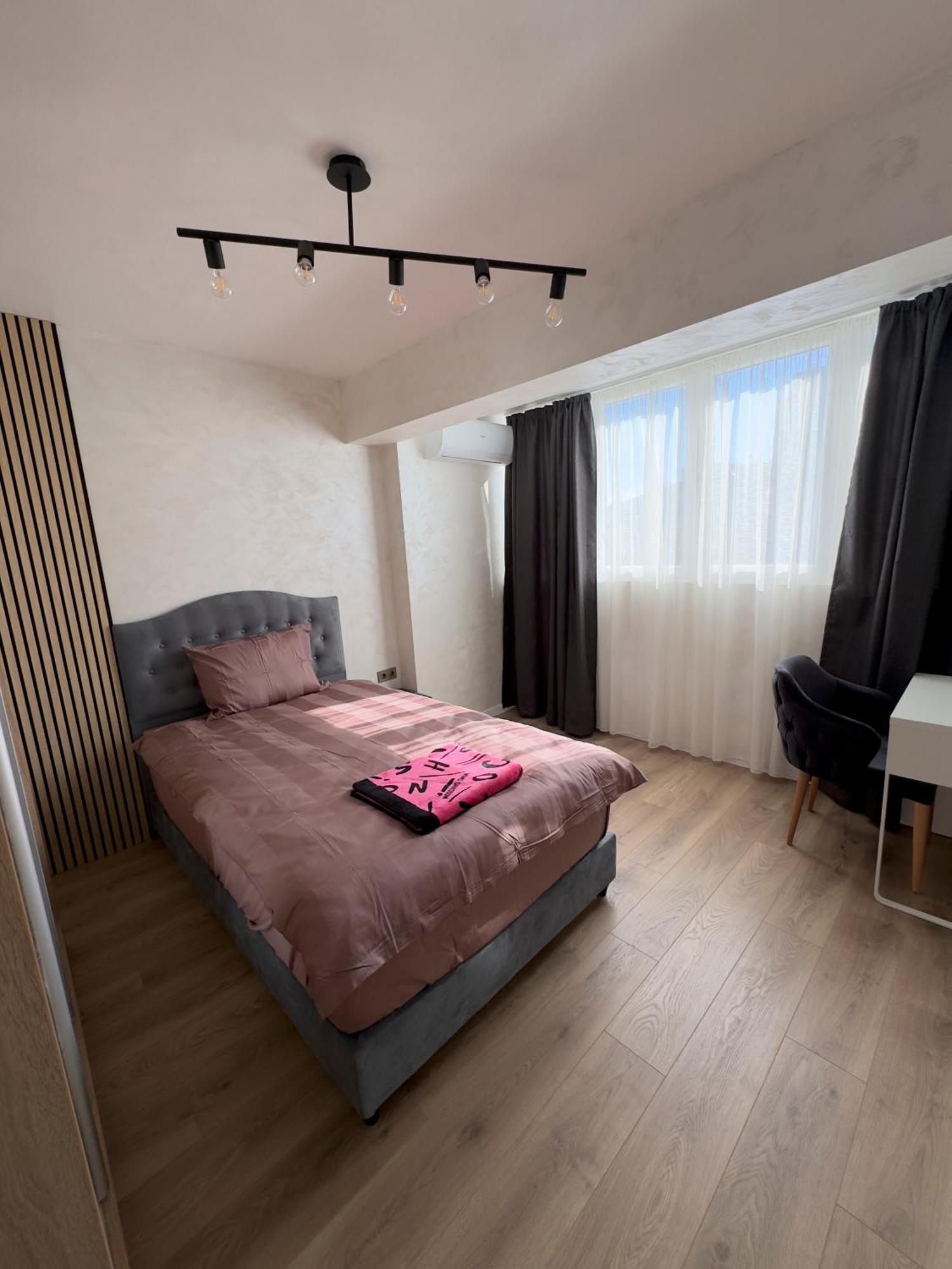 Seaview Lazur Apartment Burgas Exteriör bild