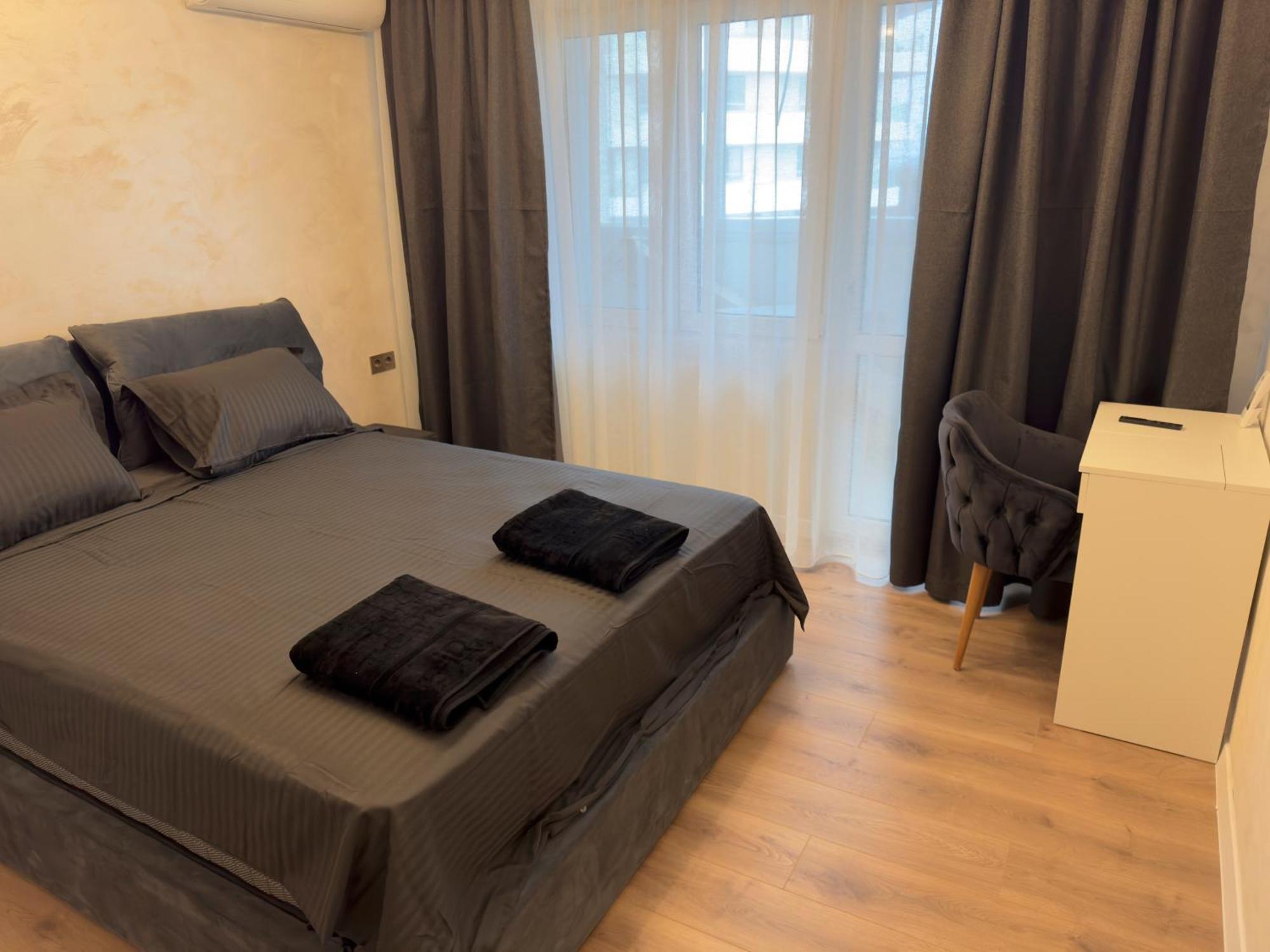 Seaview Lazur Apartment Burgas Exteriör bild
