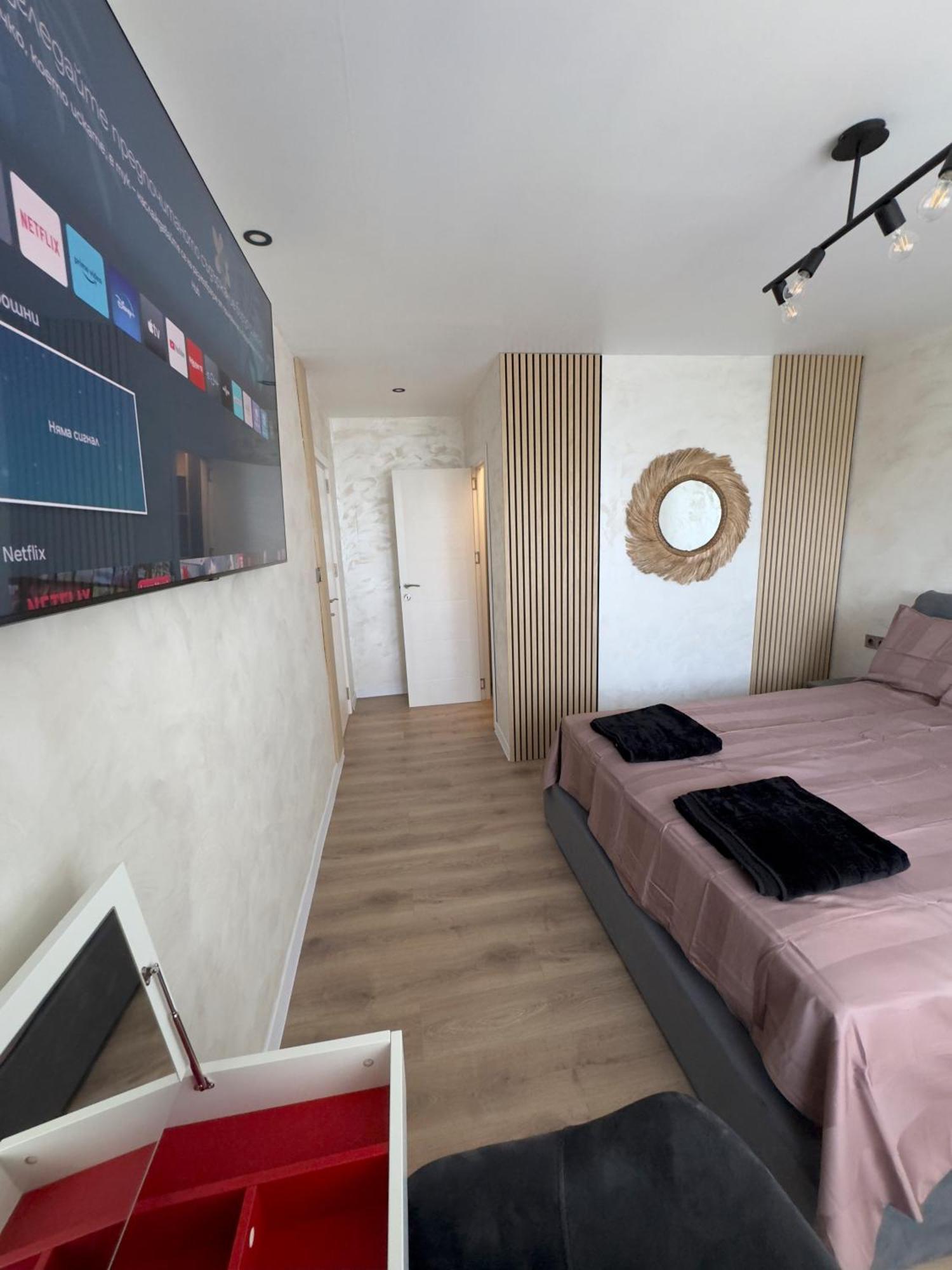 Seaview Lazur Apartment Burgas Exteriör bild